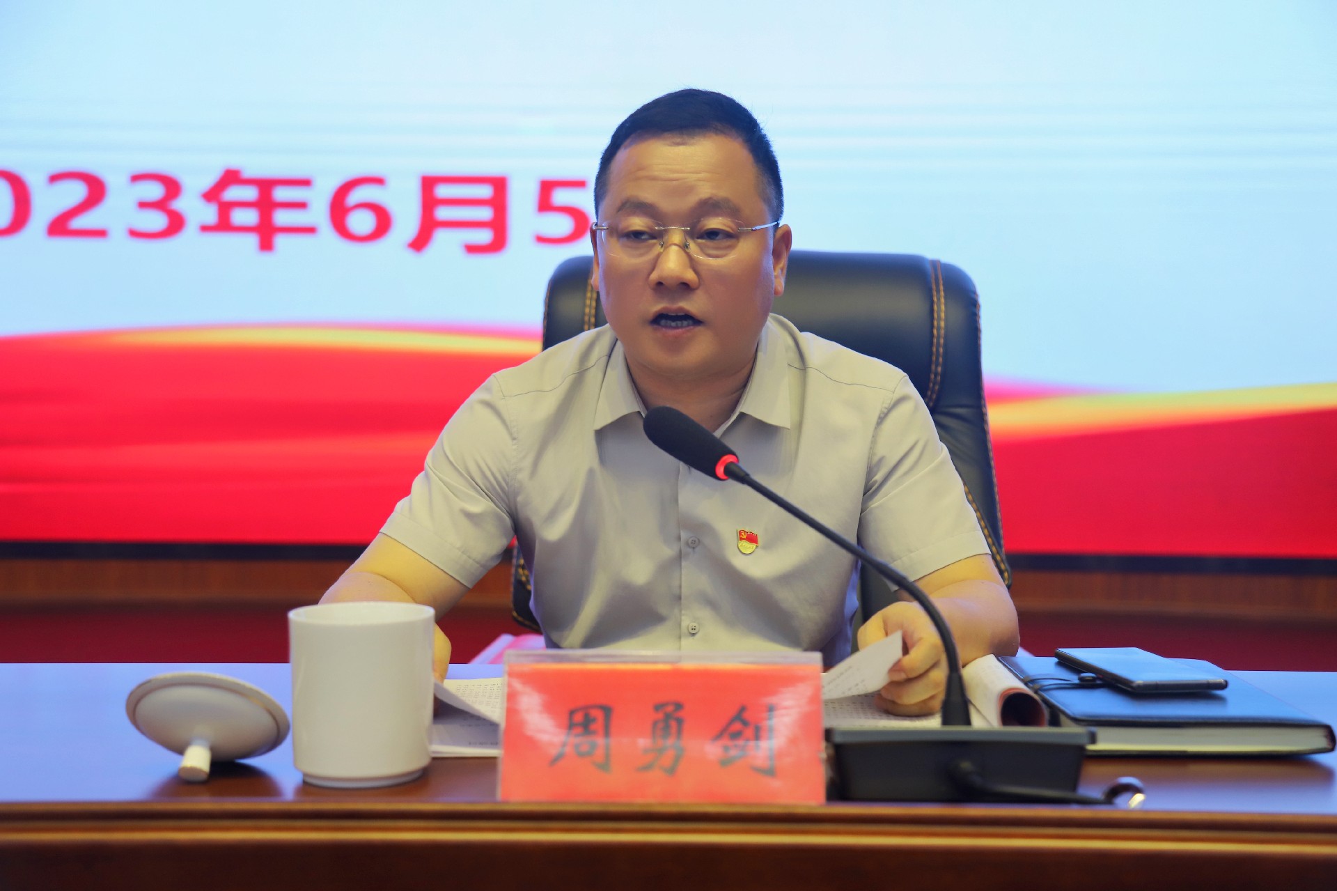 1686277874132891.jpg 39b06bc86c67a2f06b463e2fa7a5bdb.jpg